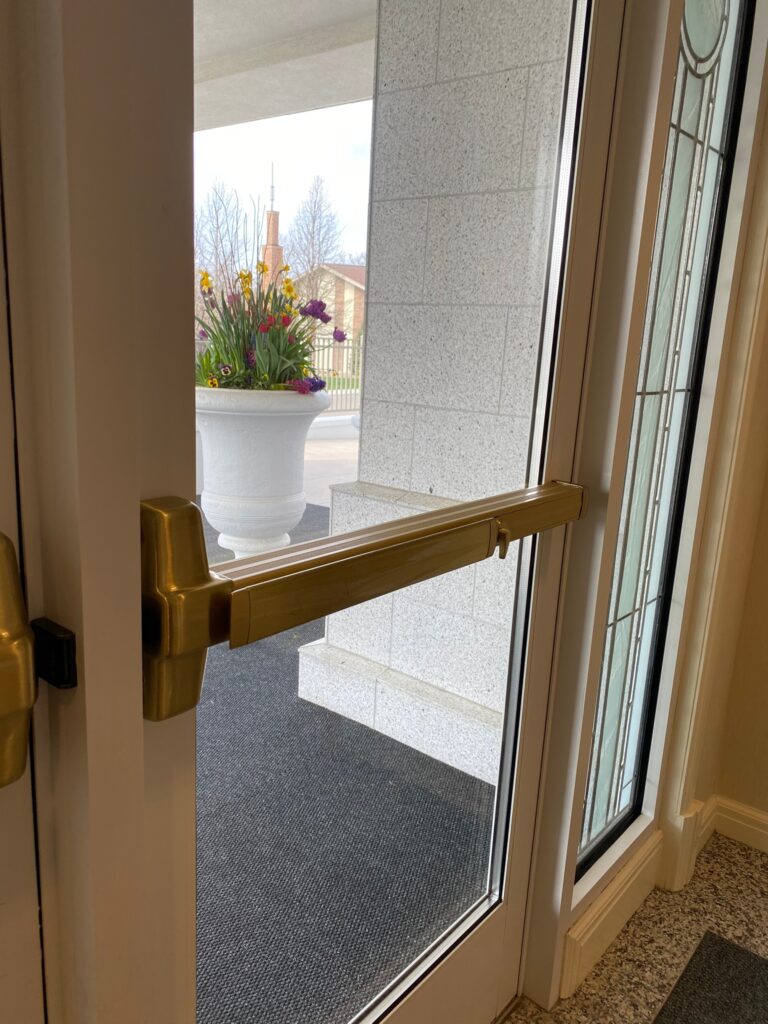Commercial locksmith services Fridley MN