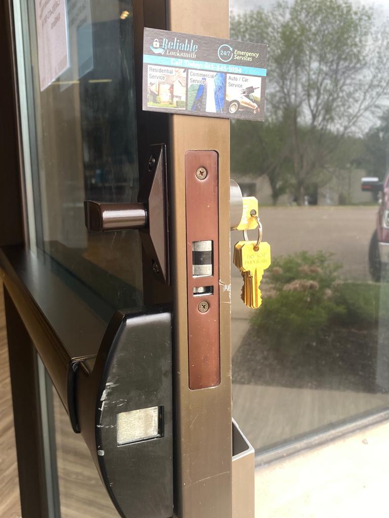 Commercial locksmith services Columbia Heights MN
