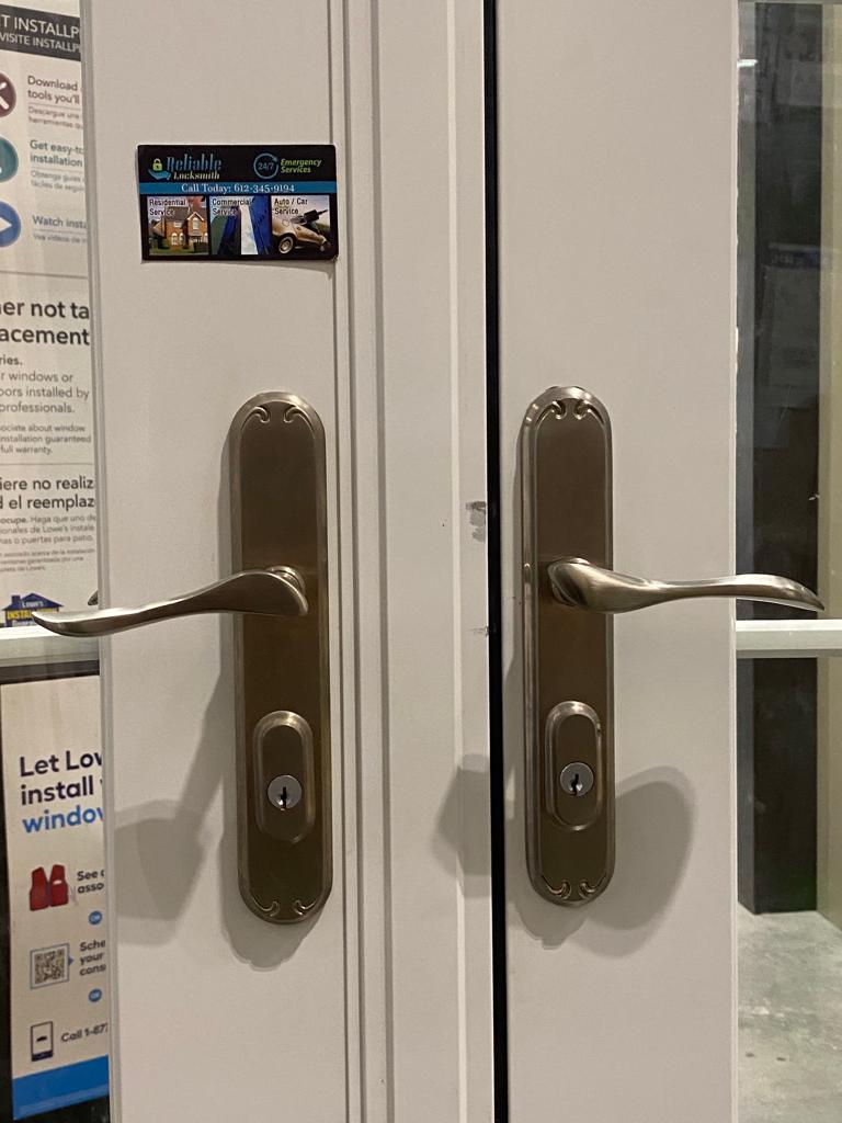 Pella door handle by reliable locksmith minneapolis