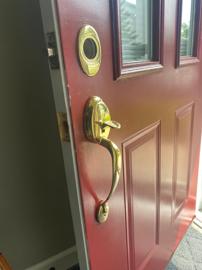New home lock installed by reliable locksmith
