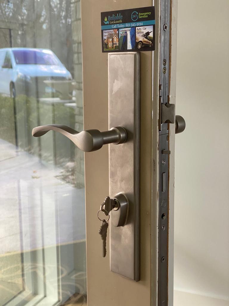 Reliable Locksmith - Home and office lockout services (21)