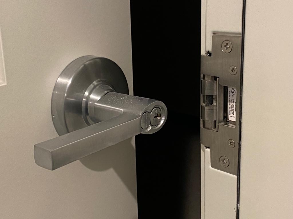 Hes and mortise lock in Minneapolis by Reliable Locksmith-19