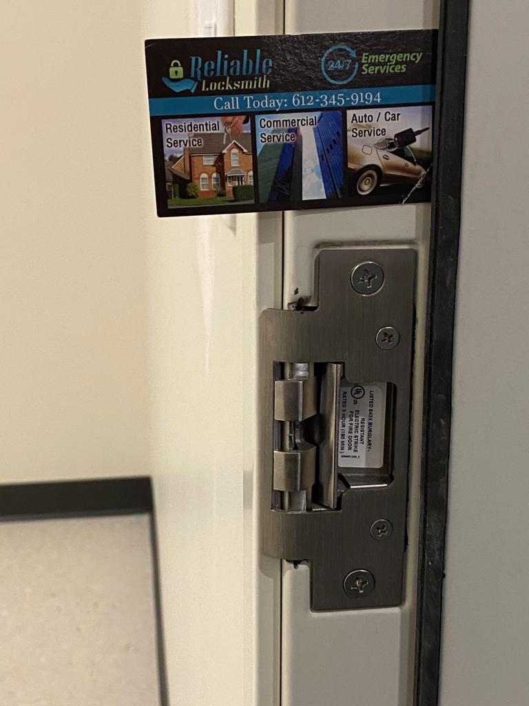 Hes and mortise lock in Minneapolis by Reliable Locksmith-4