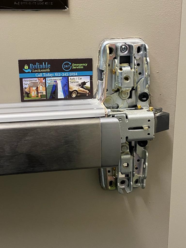 locks changed job in mall of america by reliable locksmith (14)