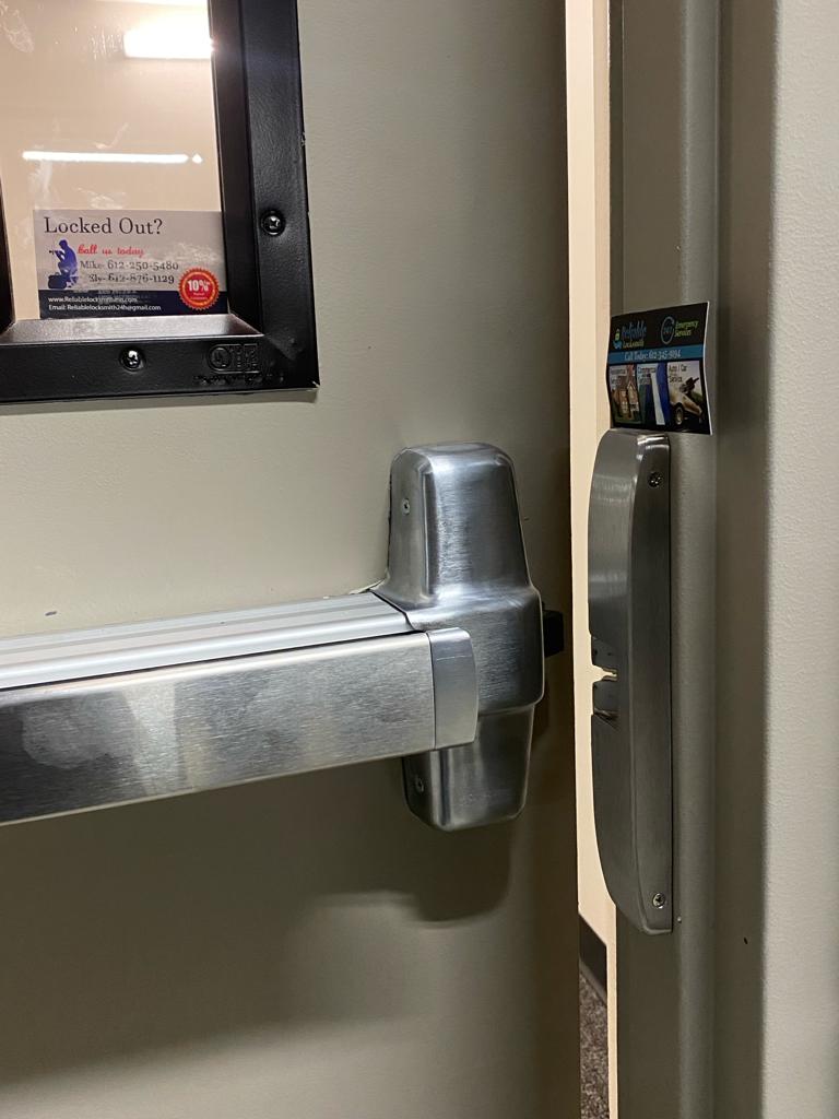 locks changed job in mall of america by reliable locksmith (3)