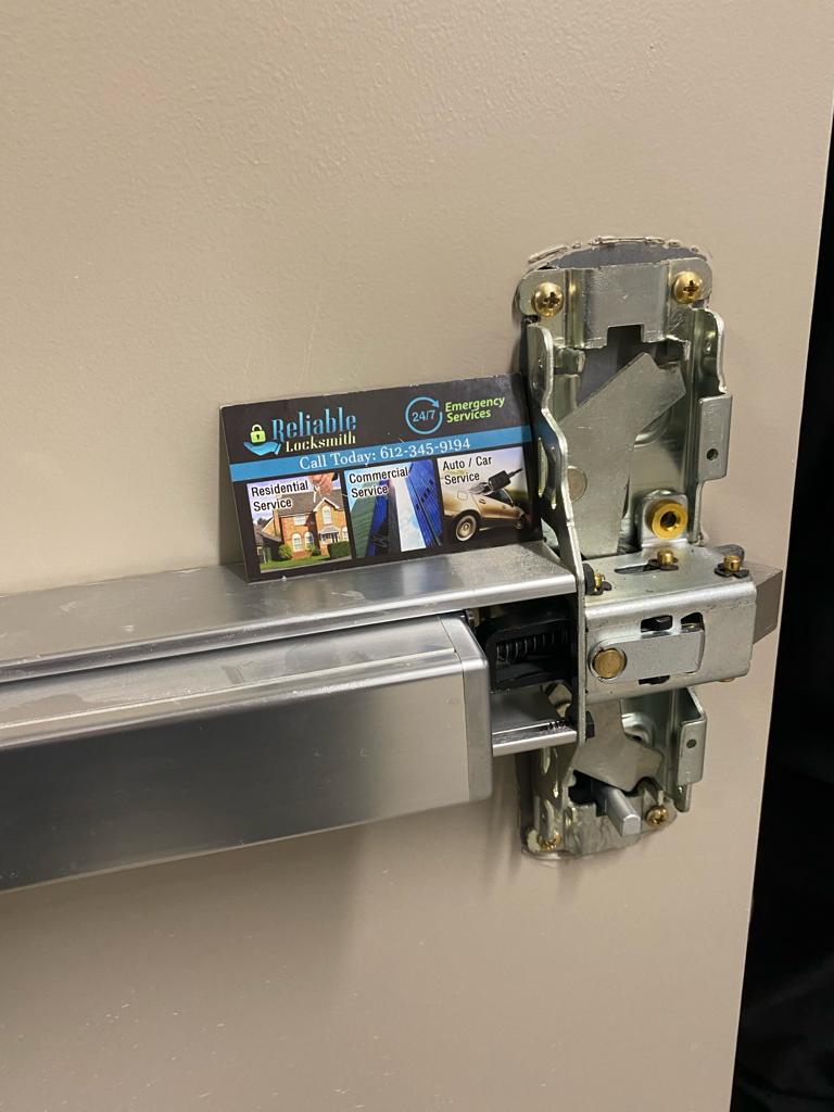 locks changed job in mall of america by reliable locksmith (8)
