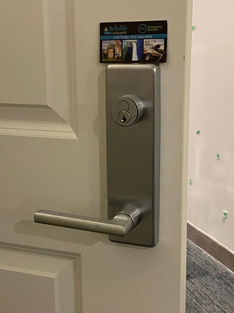 Residential lock change and install services Maple Plain MN