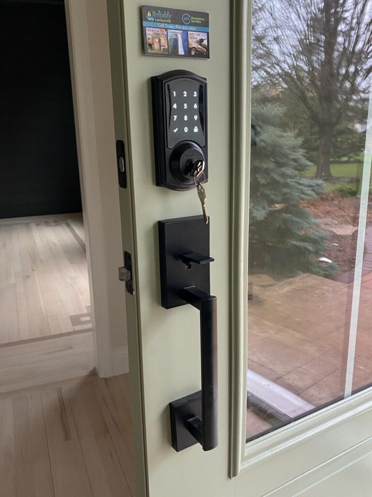 Keypads installed by reliable locksmith (14)