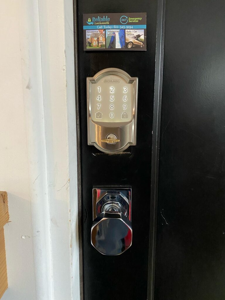 Keypads installed by reliable locksmith (5)