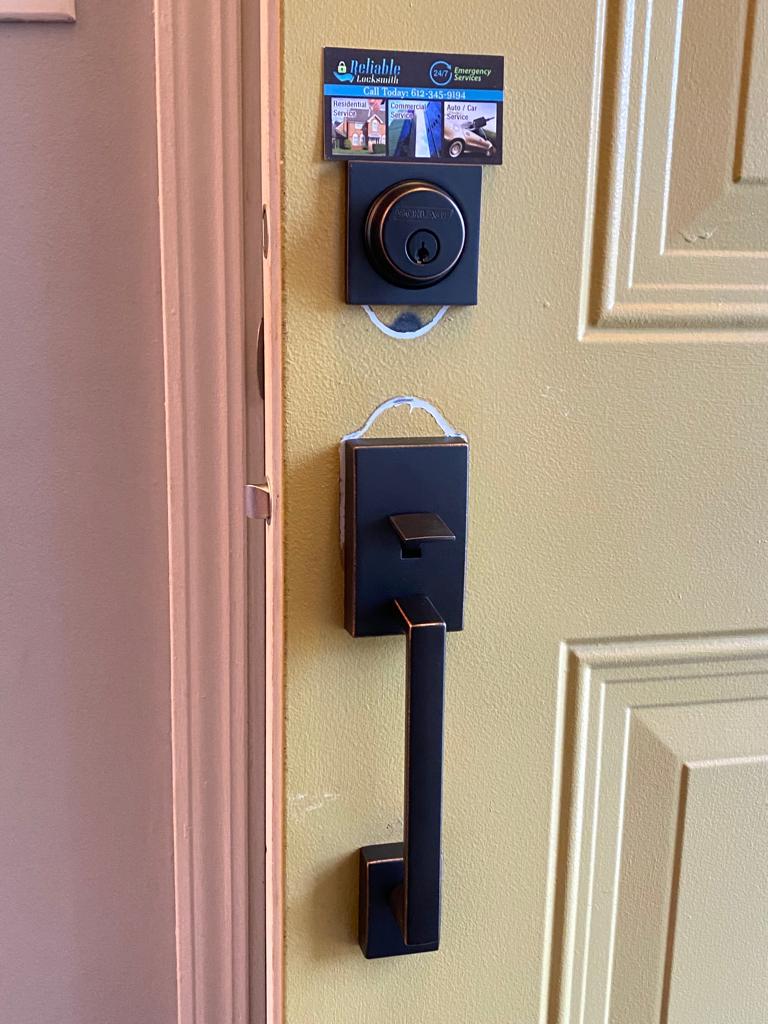 Schlage Lock install in St Louis Park MN ny reliable locksmith
